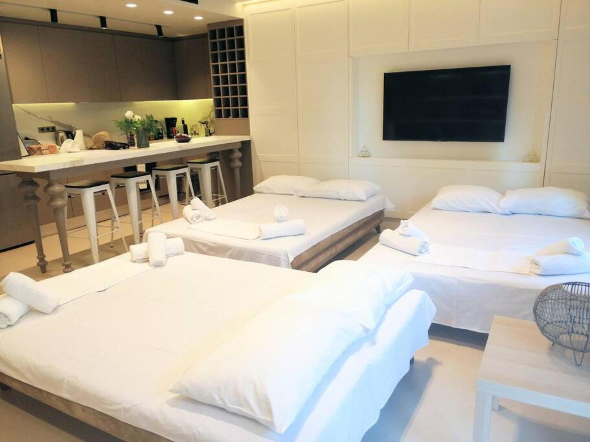 Luxurious Apartment In Acropolis アテネ エクステリア 写真